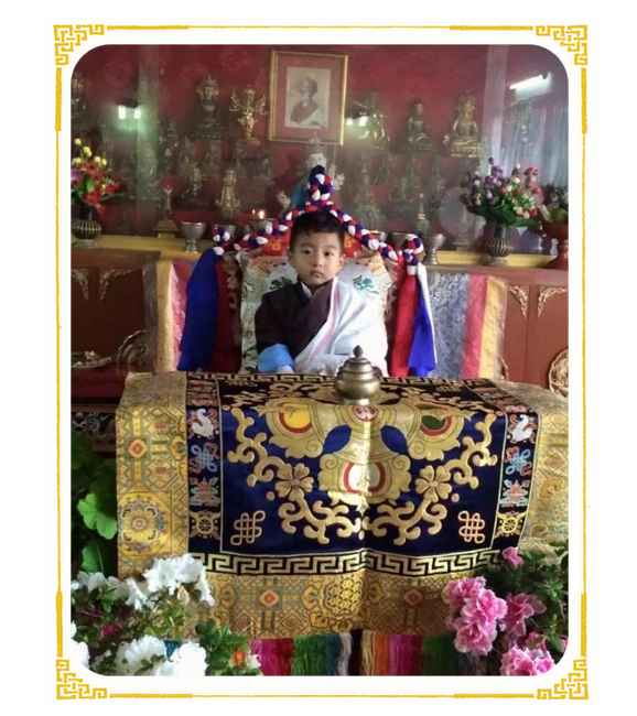 DUNGSE GYANA RINPOCHE